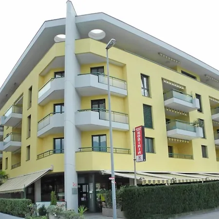 Casa Robinia App 4000