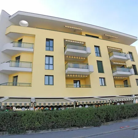 Apartment Casa Robinia App 4000